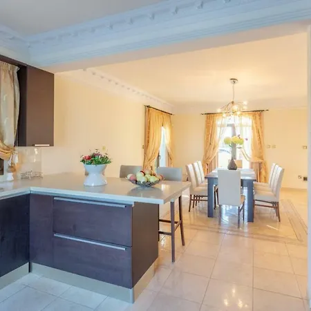Nemesis Villa Protaras