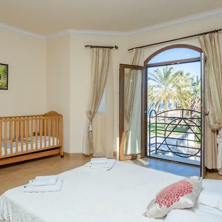 Villa Nemesis Protaras